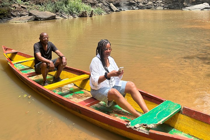 Waterfalls, Aburi Botanical Gardens & a Cocoa Farm Experience.