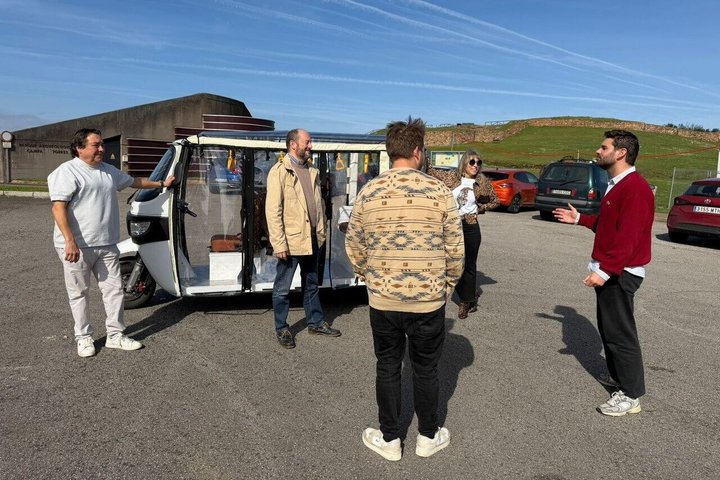 Scenic Tour in TukTuk, Gijón