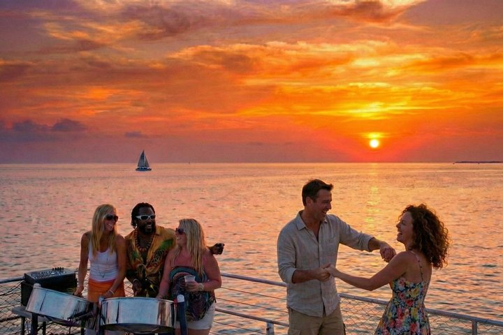 Key West Sunset Cruise: Dinner, Live Music & Drinks Included