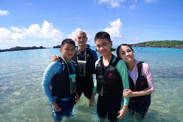 Snorkeling in Miyakojima- Fluent English! Small group!
