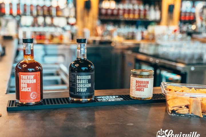 Louisville 3-Hour Bourbon Trolley Tour with Distillery & Tastings