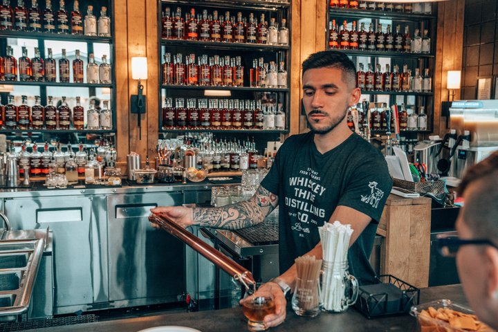 Louisville 3-Hour Bourbon Trolley Tour with Distillery & Tastings