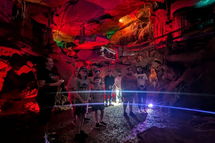 Raccoon Mountain Caverns: Crystal Palace Walking Tours