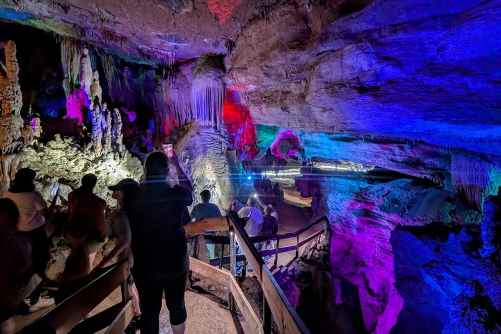 Raccoon Mountain Caverns: Crystal Palace Walking Tours