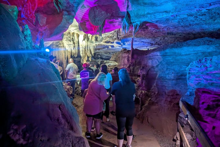 Raccoon Mountain Caverns: Crystal Palace Walking Tours