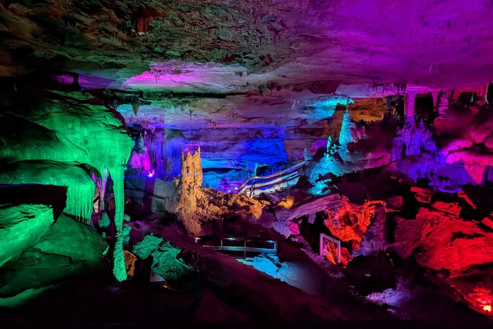 Raccoon Mountain Caverns: Crystal Palace Walking Tours