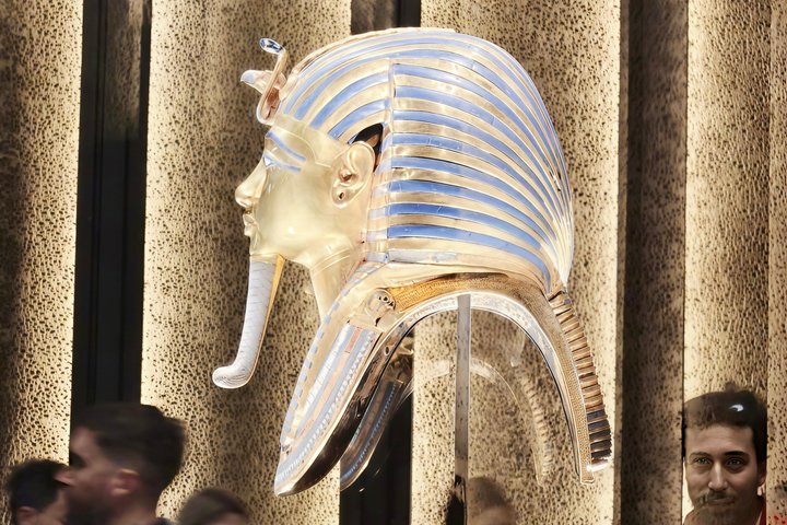 Cairo By Big Bus full day From Hurghada (Pyramids-sphinx-Egyptian Museum-Lunch)