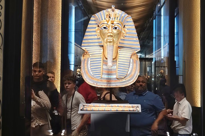 Cairo By Big Bus full day From Hurghada (Pyramids-sphinx-Egyptian Museum-Lunch)