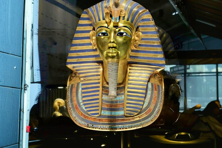Cairo By Big Bus full day From Hurghada (Pyramids-sphinx-Egyptian Museum-Lunch)