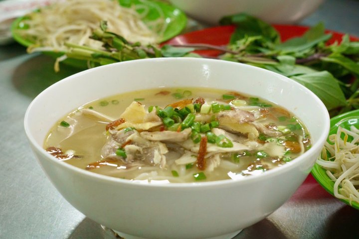 Ho Chi Minh City: Motorbike Street Food Tour with 12 Tastings