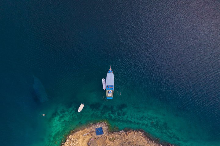 Full-Day Dhow Cruise in Khasab Musandam