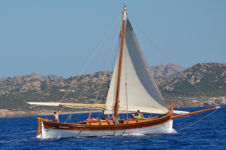 La Maddalena Full Day on a Vintage Sailing Ship