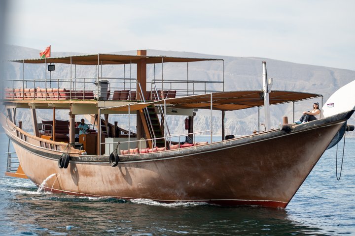 Full day Dhow: Khasab, Musandam: Dolphins, Snorkeling & Fjords