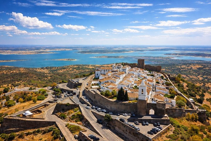 Visit to Monsaraz Castle (Evora - Monsaraz - Évora)