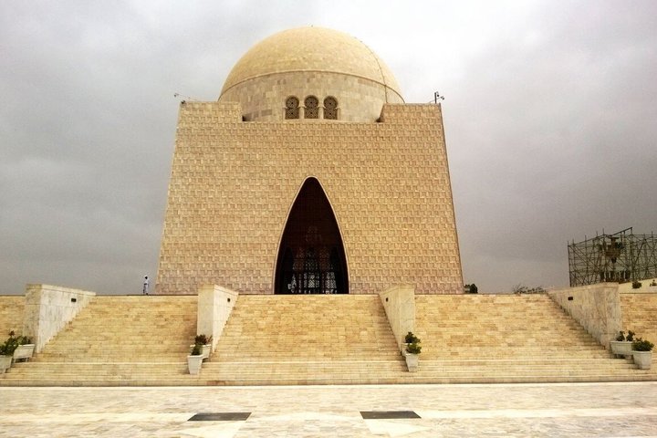 Karachi City Tour, History, Culture & Sights