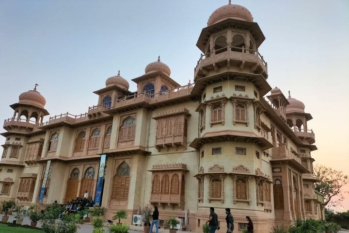 Karachi City Tour, History, Culture & Sights