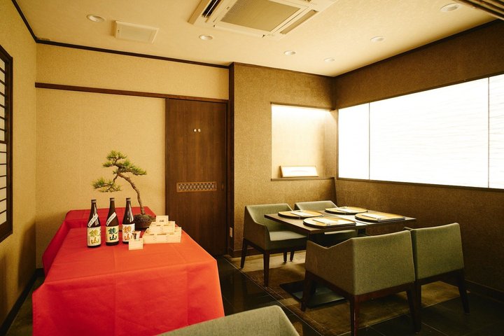 Premium Unagi Dining with Live Chef Demonstration Near Tokyo