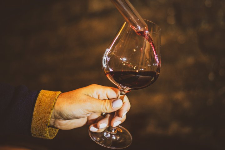 Prestigious Wine Tour in Côte de Beaune