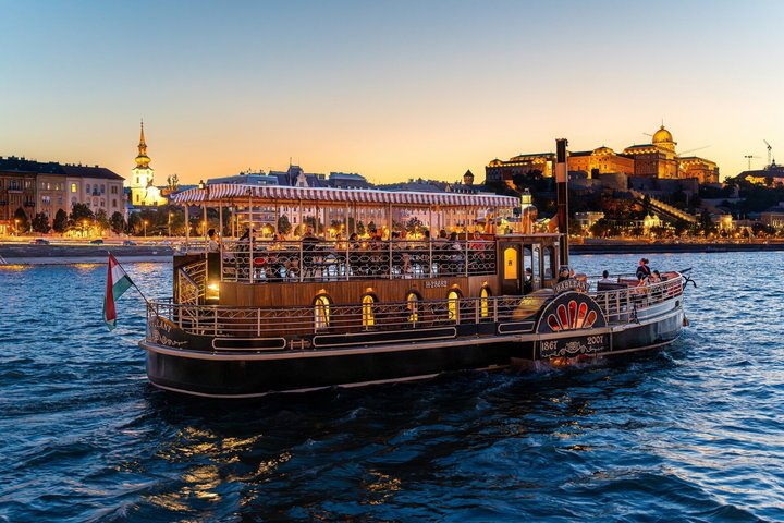 Budapest Paddle Steamer Danube Cruise with Tokaj & Audio Guide