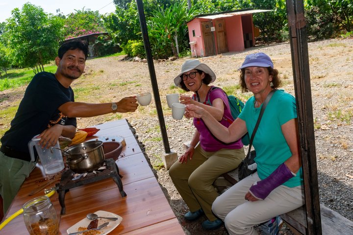 Hacienda CacaoyMango, Gastronomy, Cacao, and Chocolate Factory