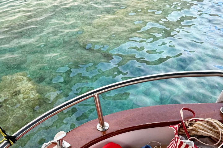 Pontine Islands on board Gozzo Caruso from Sperlonga