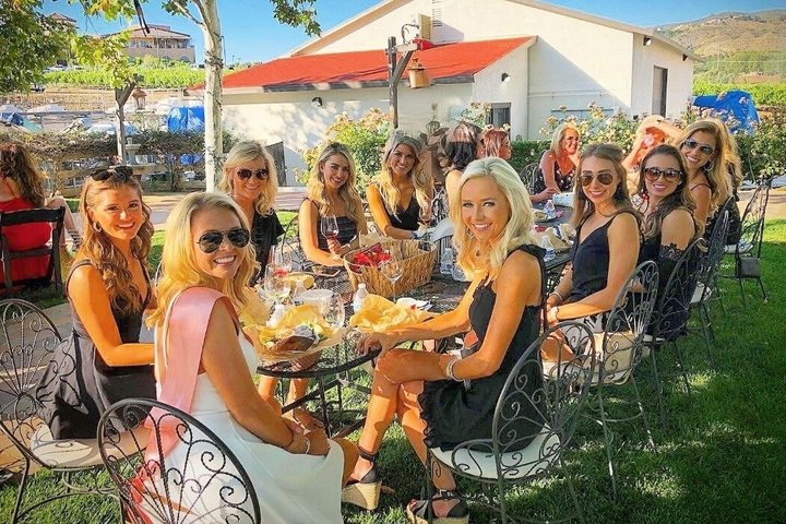 Temecula's Best Bachelorette Wine Tour