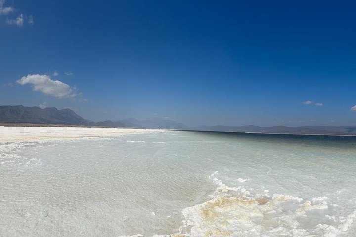 Two-day trips Abbot Lake and Assal Lake