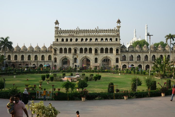 Private Full Day Guided Tour of Lucknow with Lunch
