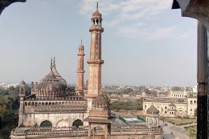 Private Full Day Guided Tour of Lucknow with Lunch