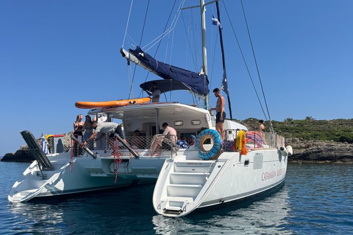 All Inclusive Catamaran Escape with Lunch and Drinks