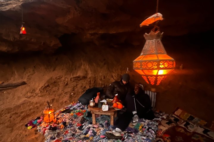 Essaouira Sunset Tour: Sidi M’barek Waterfall,Coastal Walk&Dinner