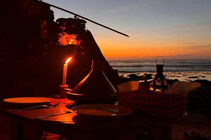 Essaouira Sunset Tour: Sidi M’barek Waterfall,Coastal Walk&Dinner