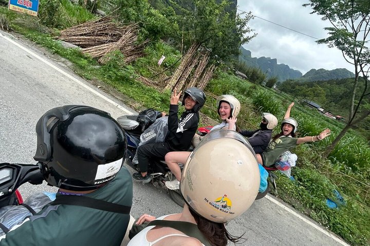 Ha Giang Loop 3D2N Easy Rider Tour (Small group 2-10)