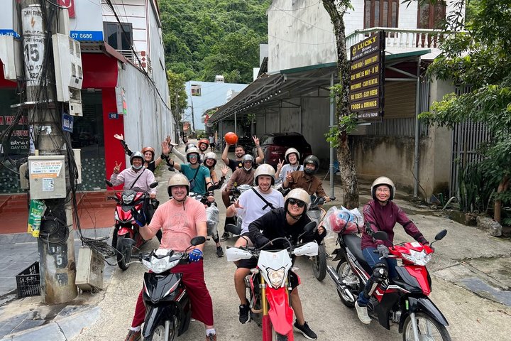 Ha Giang Loop 3D2N Easy Rider Tour (Small group 2-10)