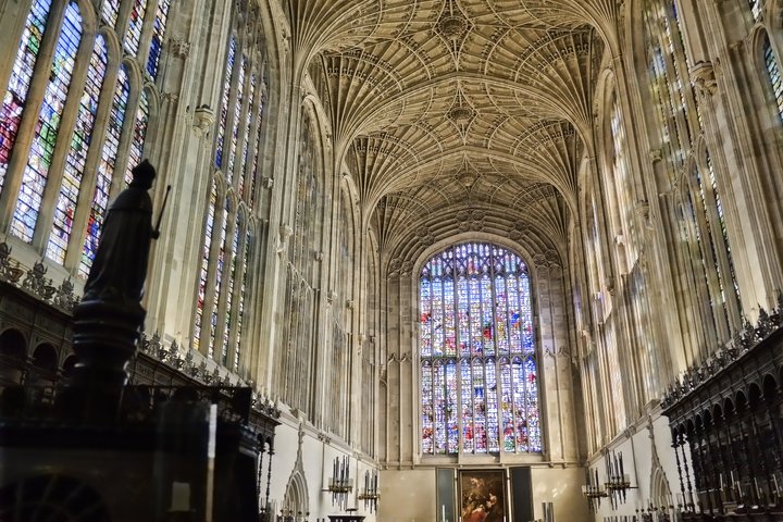 Cambridge University Tour by Alumni™ with optional King's Chapel