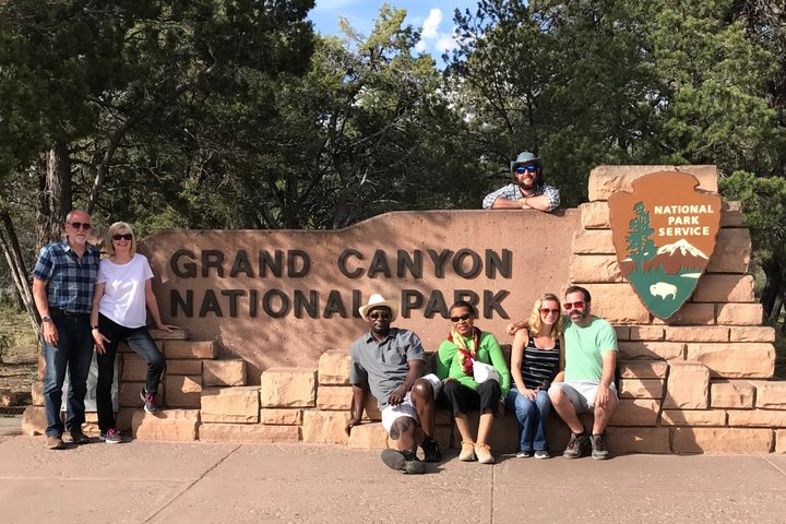 Grand Canyon Day Tour with Lunch Included - Pickup from Flagstaff