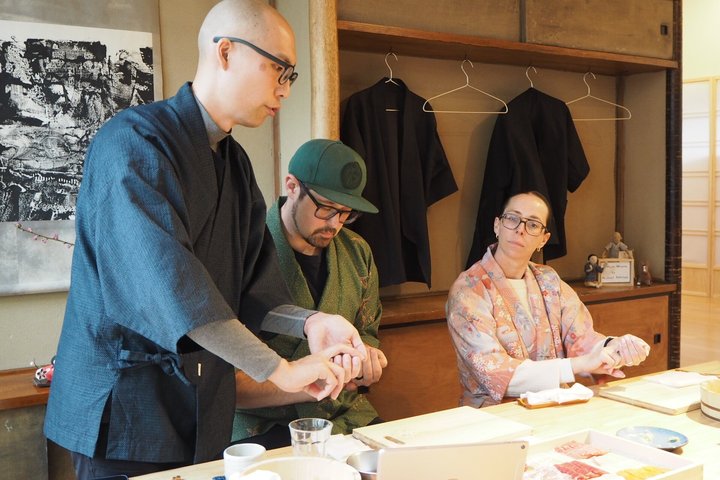 Private Sushi Class in Tokyo–6 Kinds, Cultural Story & Full Meal