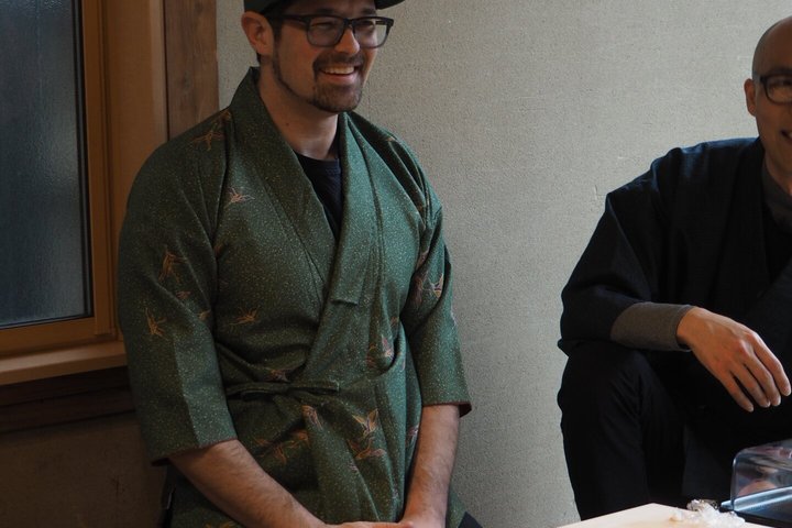 Private Sushi Class in Tokyo–6 Kinds, Cultural Story & Full Meal