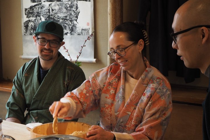 Private Sushi Class in Tokyo–6 Kinds, Cultural Story & Full Meal