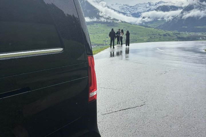 Lauterbrunnen Grand Tour Waterfalls and Hidden Spots in Alps