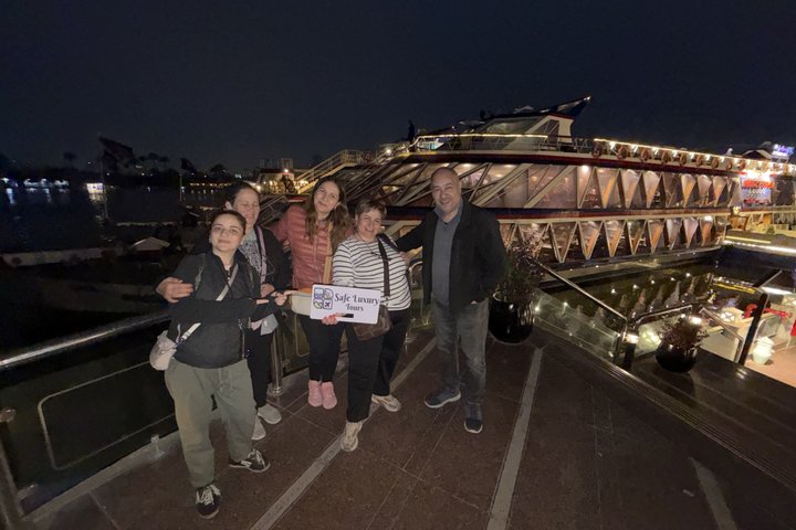 Cairo Dinner Cruise in Nile River With Belly Dancer show