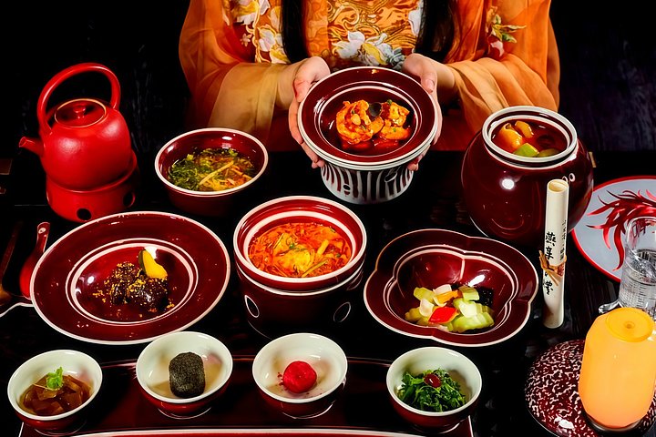 Hangzhou Palace Banquet A Song Style Culinary Experience