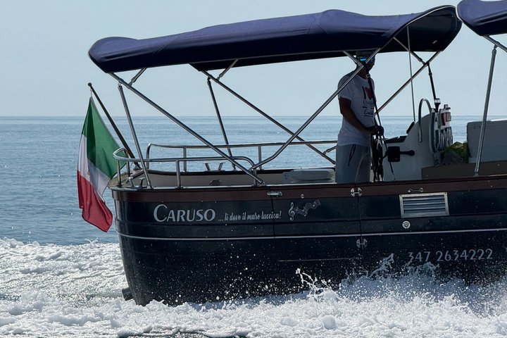 Pontine Islands on board Gozzo Caruso from Sperlonga