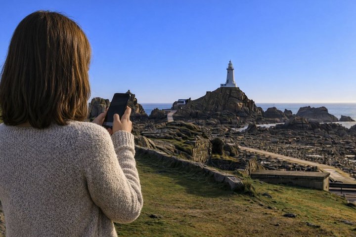 Jersey Island Road Trip Guidebook-St Helier, St Ouens Bay & Coast