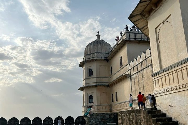 Kumbhalgarh & Ranakpur Day Trip from Udaipur with Guide and Lunch