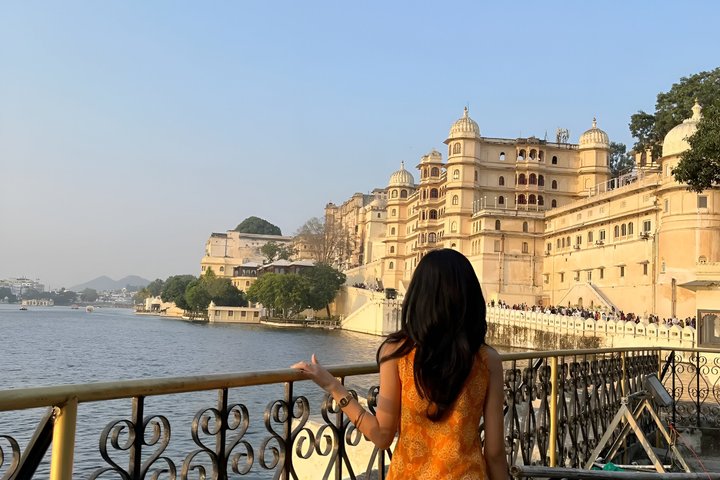 Full-Day Private Udaipur Sightseeing Tour with optional Guide