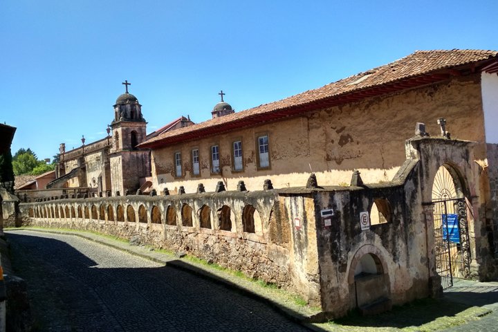 Patzcuaro Express Tour and boat ride to Janitzio