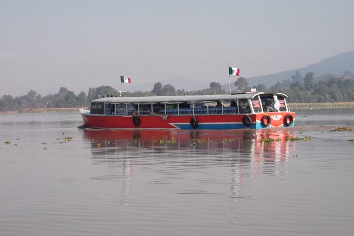 Patzcuaro Express Tour and boat ride to Janitzio