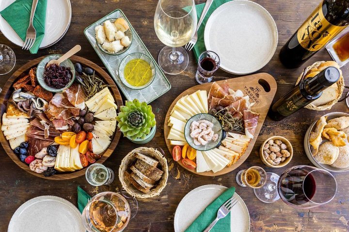 Korcula Wine Tour Tasting Local Varieties with Traditional Bites