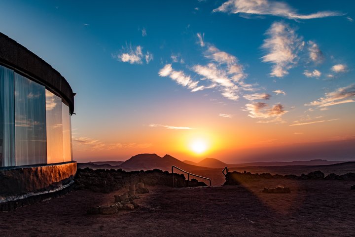 Timanfaya Evening Experience and Volcano Dinner